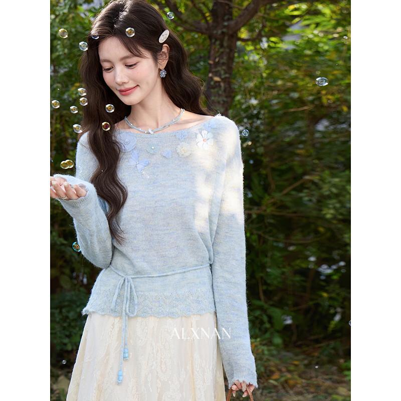 Women s French Style Blue Knit Sweater M
