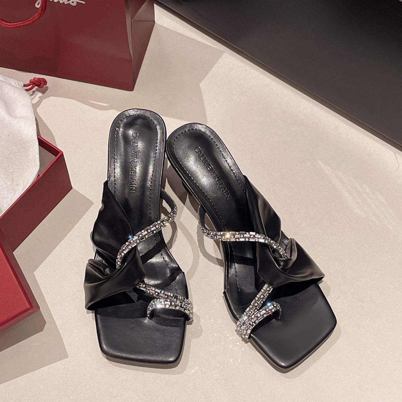 

Fashion Women s Slippers Ladies Sandals on Word Tide Shoes Outside High Heel White Open Toe Slides Footwear Non Slip Trend Sandales 35 чёрный