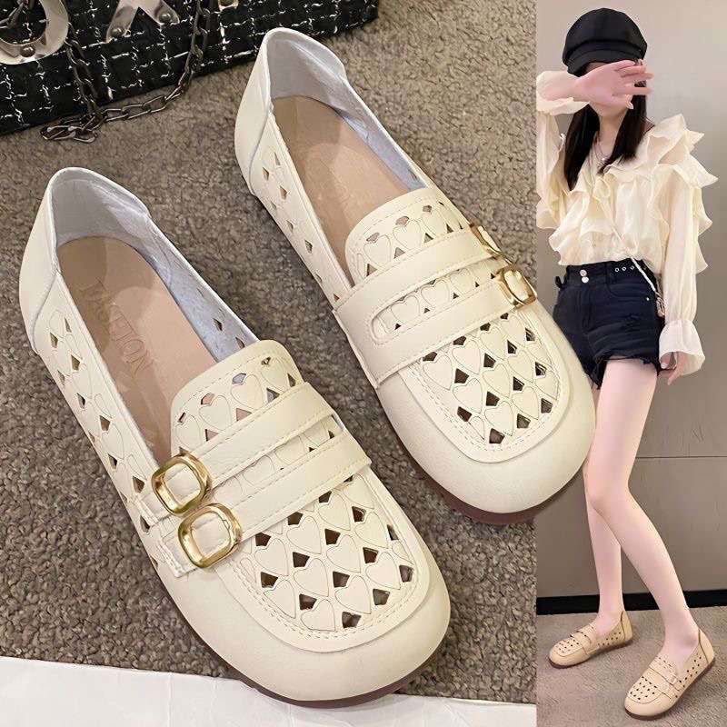 Stepping on shit feels super soft, pregnant women's shoes are swollen, loose, and a pedal is hollowed out. The new summer models are wide and fat, and