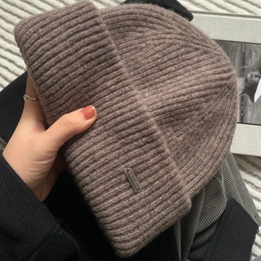 Single Autumn and Winter Warm New Face Look Small Thickened and Enlarged Woolen Cap for Men and Women  Cold Cap Knitted Cap