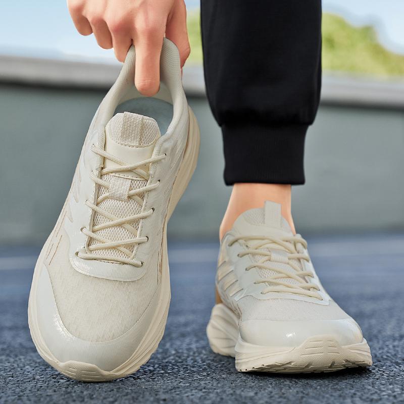 Men’s Black Sports Shoes White Running Sneakers Summer Breathable Shoes Students Large Size Jogging Shoes Light Weight