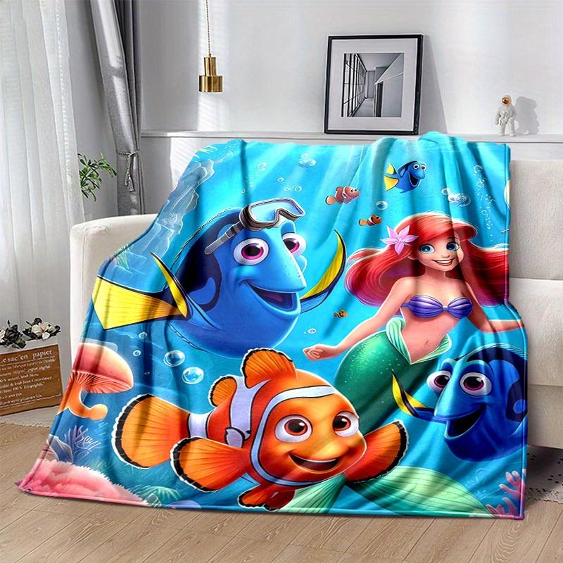 1 Stück,Unterwasserabenteuer: Meerjungfrau & Clownfisch Design Wohndecke Heimdekoration, Sofabezug, Reisen, Camping, Autonutzung, Büro-Nickerchen, Geschenkidee