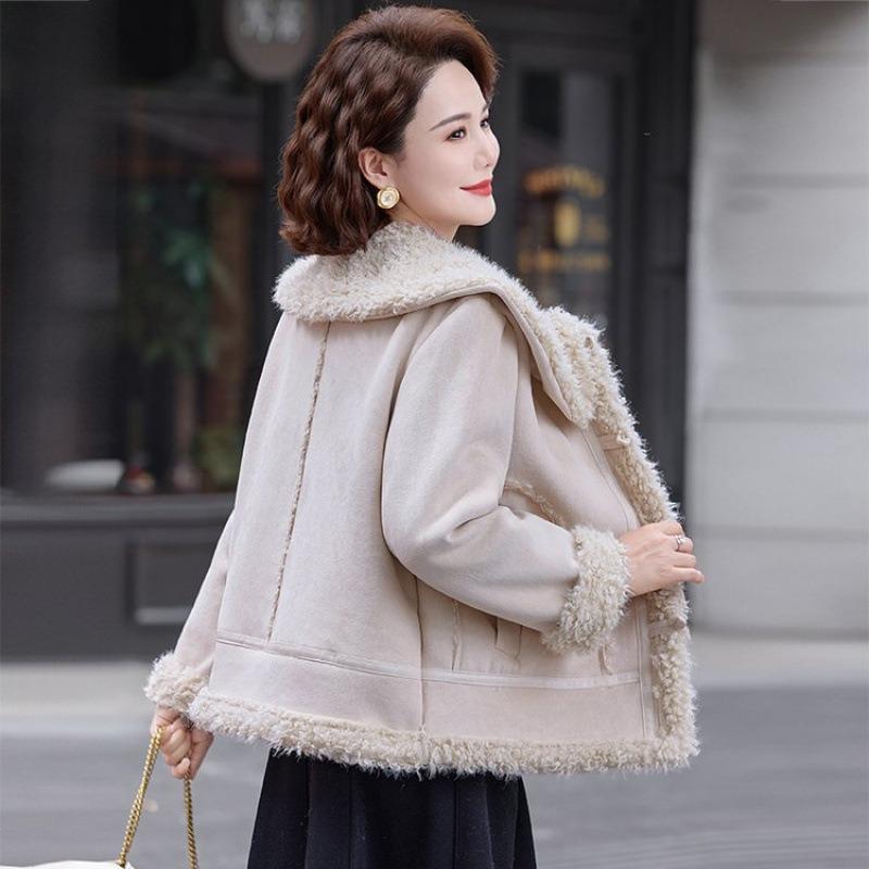Mom Winter Clothing Fur Integrated Jacket Warm New Middle-aged Women's Clothing Fashion Thickened Thermal Top Women