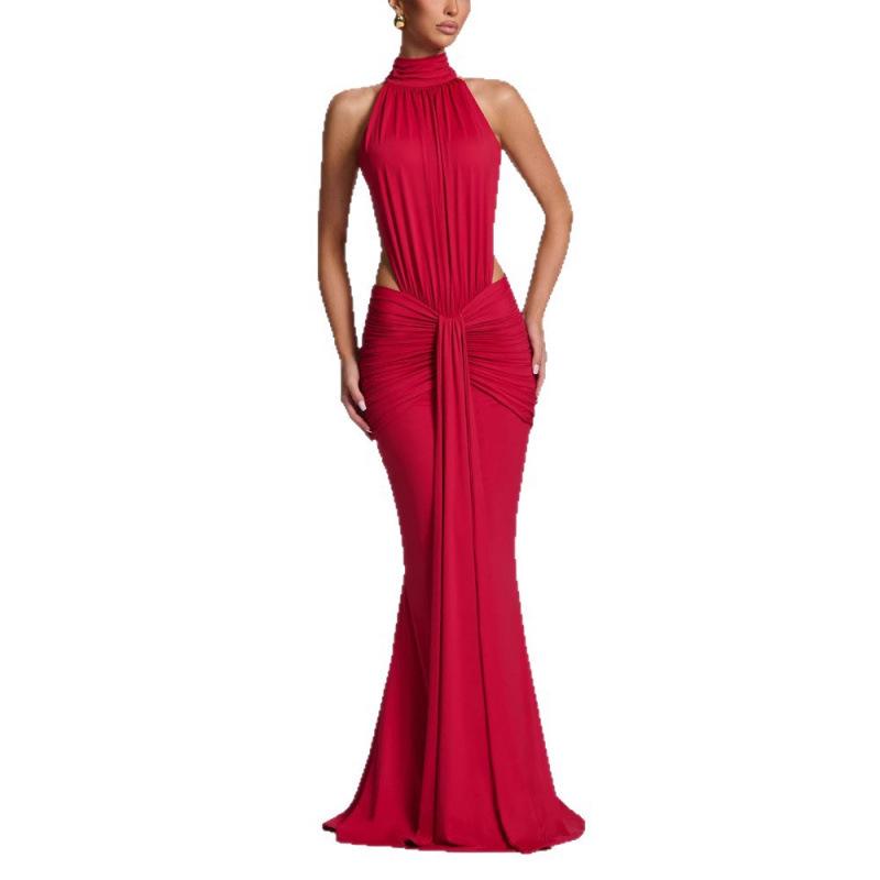 European-American Elegant Halterneck Pleated Slim Gown - Sexy Backless Long Dress