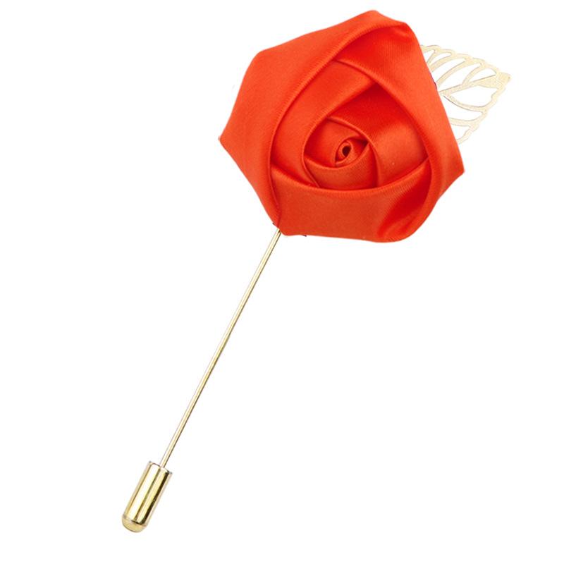 Elegant Rose Corsage Brooch Red Blossom Flower Pin with Long Needle Clasp for Women Men Versatile Lapel Accessory for Jacket Dress Suit