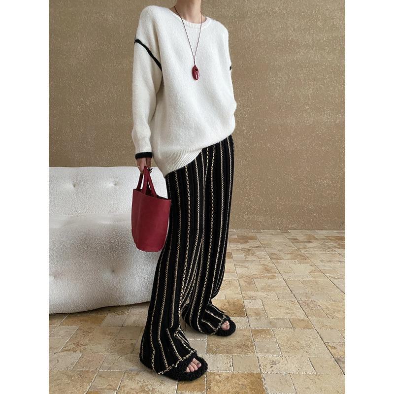 

Синан, свободный свитер-пуловер контрастного цвета во французском стиле SN6754 One Size белый