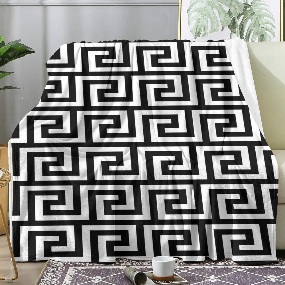 Black and White Stripes Throw Soft Flannel Throw Summer AC Blanket Lightweight Cool Nap Blanket for Sofa Bed Couch Travel 75x90cm