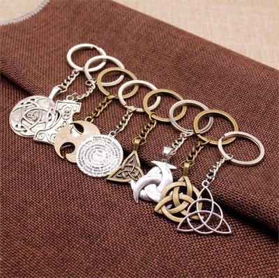 1 Piece Key Chain Women Amulet Key Ring Car Accessories for Girls