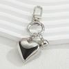 1pc Heart Keychain Love Theme Key Ring Purse Bag Backpack Car Charm Earphone Accessory, Gift For Valentine's Day