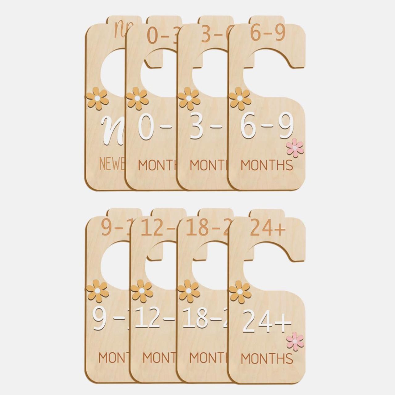 

8pcs/set Storage Organizer Home Newborn To 24 Month Gift Baby Closet Divider Size Dividers Wood Card Clothes Hanger