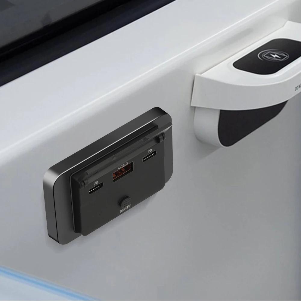 Dual QC3.0 PD 3 Ports Car Charger Socket USB Panel Fast Charging Car Power Outlet Adapter with Voltage Display for Bus RV ATV Truck Boat 12V 24V