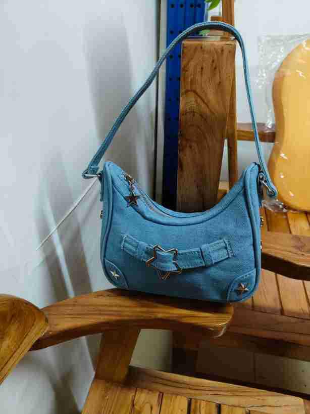 2025 Niche Women's Baguette Bag - PU Leather, Large Capacity, Star Buckle, Hot Girl Underarm Style, High-End Feel, Single Shoulder
