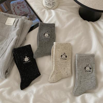 Female Cartoon Puppy Embroidered Vertical Striped Slimming Mid-calf Socks Made of Cotton, Skin-friendly and Elastic Autumn and Winter Casual Socks