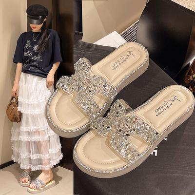 Sapatos de mulher – Sandálias