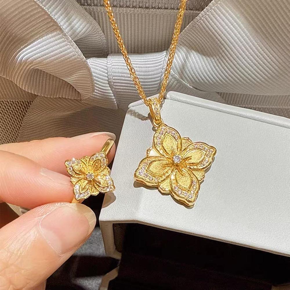 Luxury Women Jewelry Set Italian Bucher Brushed Clover Necklace Diamond Star Earrings Flower Ring