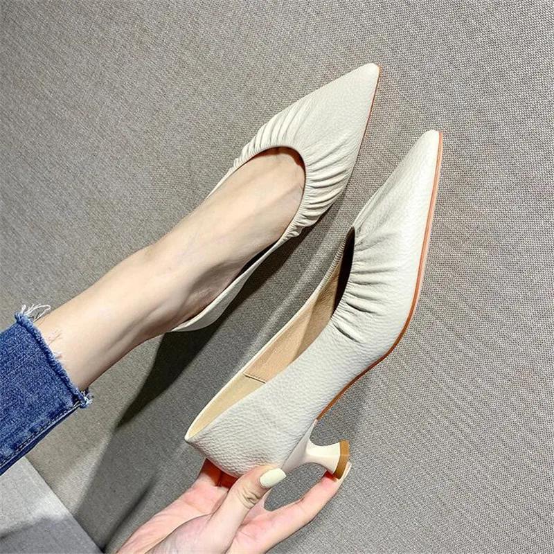 Größe 34-40 Damen 4,5cm Hohe Absätze Qualitäts-Pumps Dame Spitz Mittelhoch Absatz Flacher Ausschnitt Mutter Büro Abschlussballschuhe