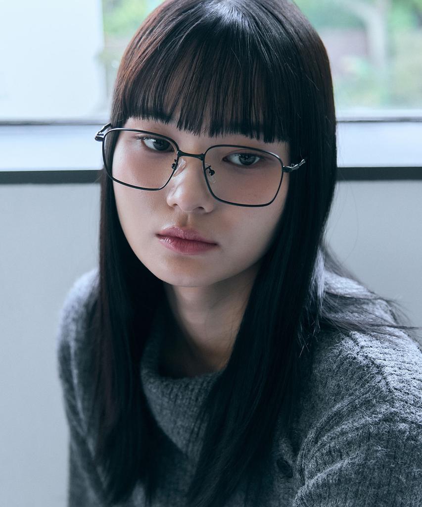 Oateu Vesper Glasses [Black · Blue Light Blocking]