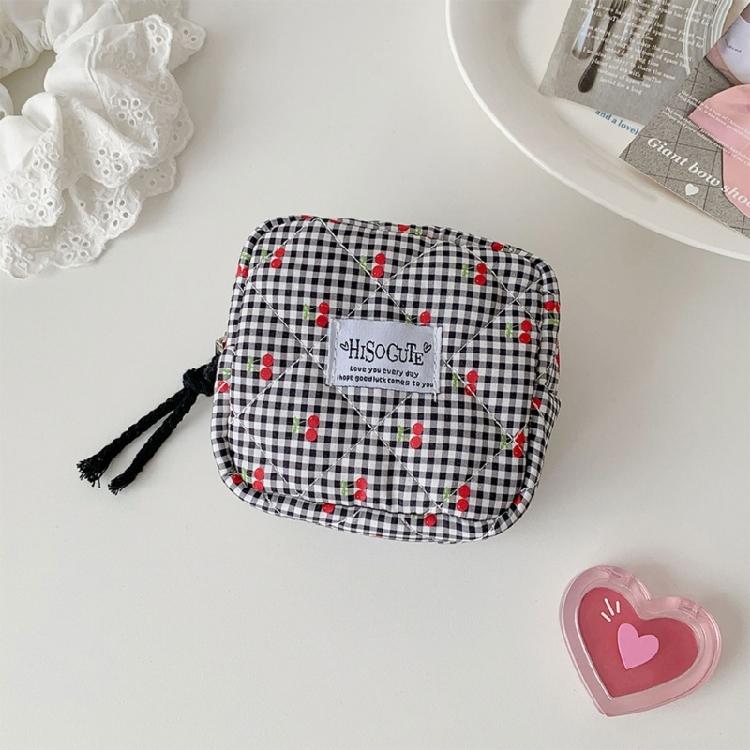 Cherries Decoration Sanitary Pad Storage Bag Water Resistant Practical Polyester Organizer For Travel Cosmetic