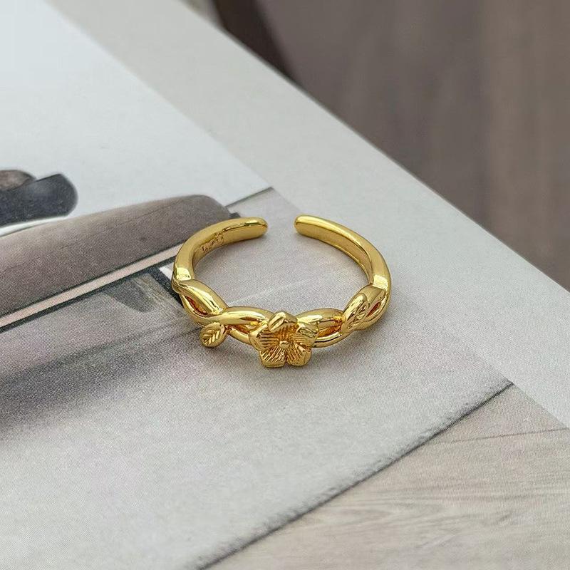 Gold Finger Huaguang~ Medieval Light Luxury Leaf Zircon Exquisite Opening Ring Women Stack Wear Temperament Niche Leaf Ring Adjustable opening