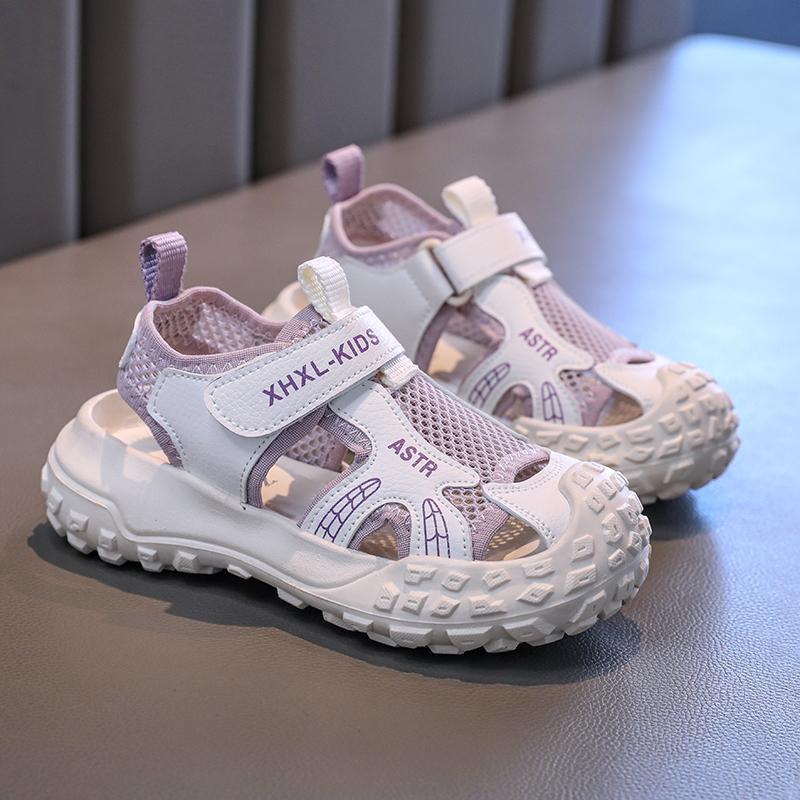 Girls' Closed-Toe Sport Sandals, Breathable Mesh Non-Slip Summer Shoes for Kids, Adjustable Strap Hiking Beach Sandals