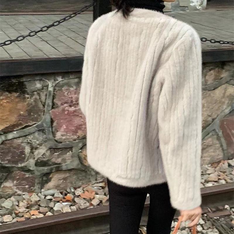 2024 Autumn/Winter Women's Faux Mink Stripe Cardigan: Round Neck, Long Sleeve, Socialite Lazy Style