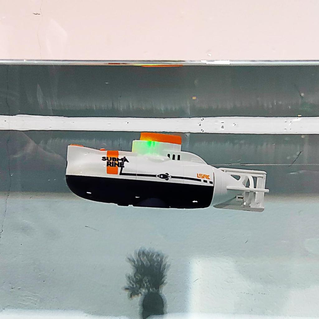 Tipmant RC Submarine Toy Remote Control Boat Underwater Diving Waterproof for Fish Water Tank Kids Birthday Gift (White)