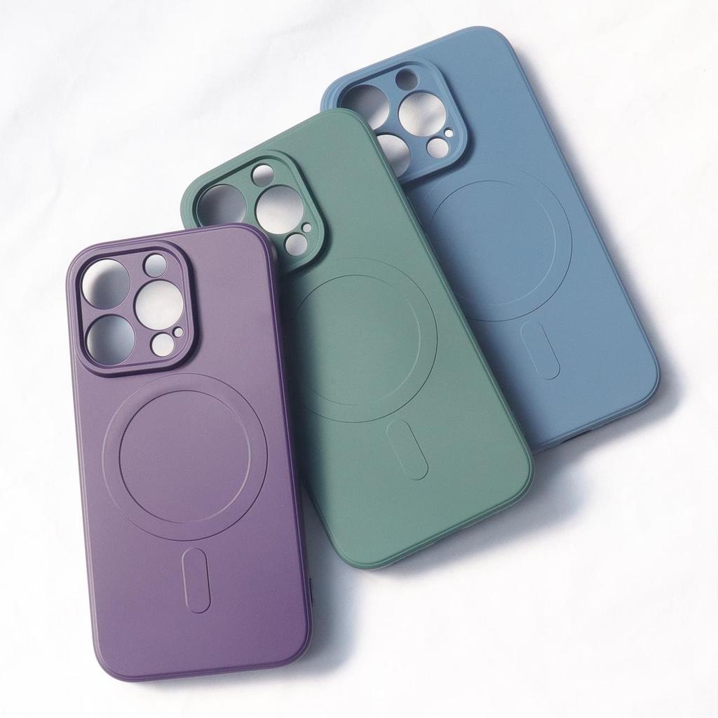 Silicone Case with MagSafe for iPhone 15 Pro Silicone Case purple