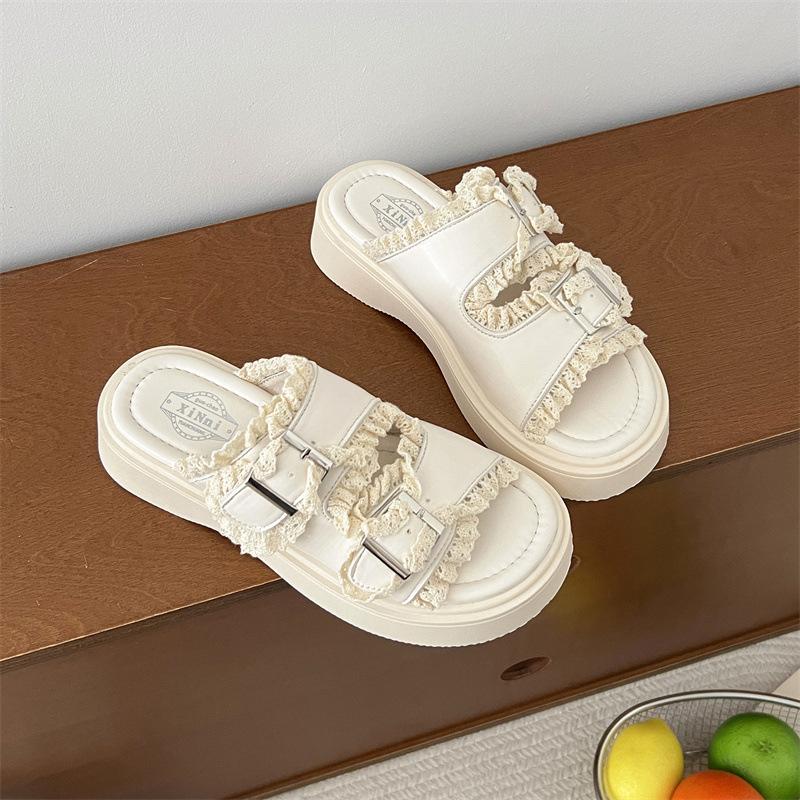 Fashion tassel popular thick-soled one-word slippers women's summer wear 2025 new high-end cool slippers