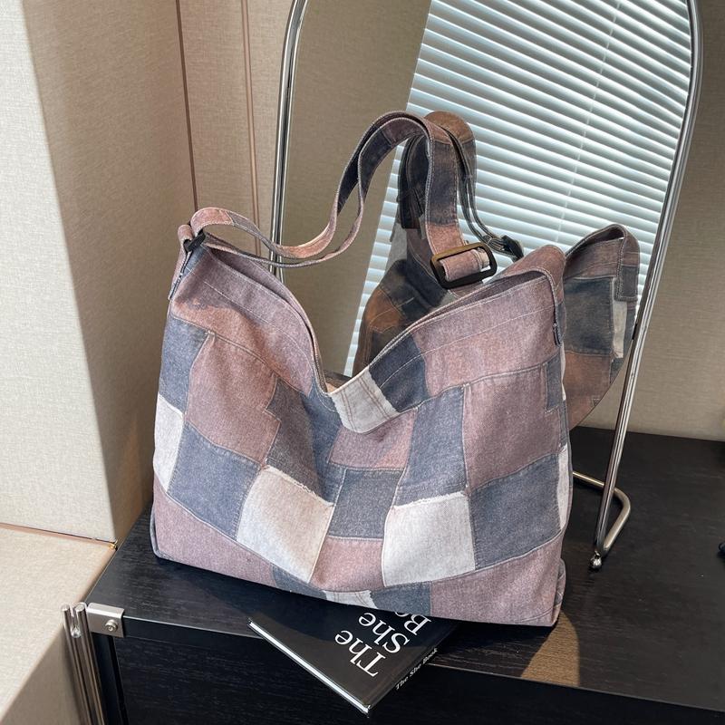 A Denim Style Plaid Fabric Material Casual Shoulder Bag, Can Be Crossbody, Large Capacity, Fashion Casual Popular