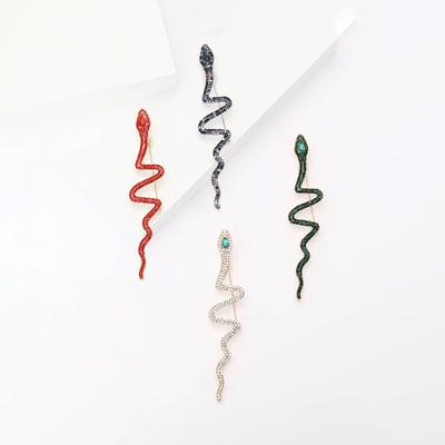 Spilla Serpente in Lega di Lusso Leggero con Diamanti Pieni, Design di Nicchia di Alta Gamma, Abiti da Uomo e da Donna, Abiti, Corsage, Spille Gioiello