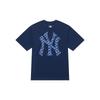 MLB Seria Monogramów New York Yankees SS24 Jeansowa Koszulka z Nadrukiem Logo z Okrągłym Dekoltem Unisex Top Granatowy 3ATSM0643-50NYS