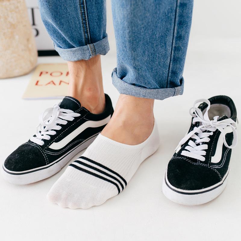 Men's Low-Cut Invisible Socks - Breathable, Non-Slip Cotton for Spring & Summer