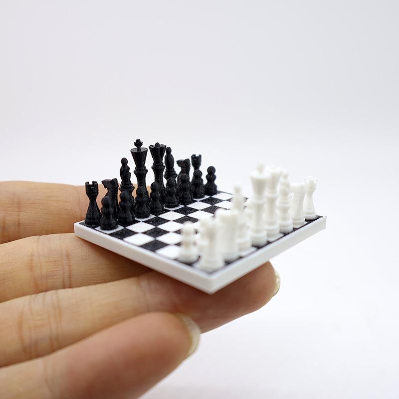 1:12 Dollhouse Miniature Chess Board Model