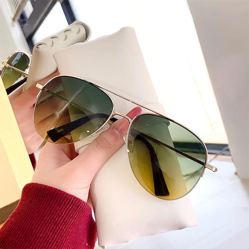 Classics Vintage Women Non-Polarized Sunglasses for Men Women Driving Fishing Hiking Sun Glasses