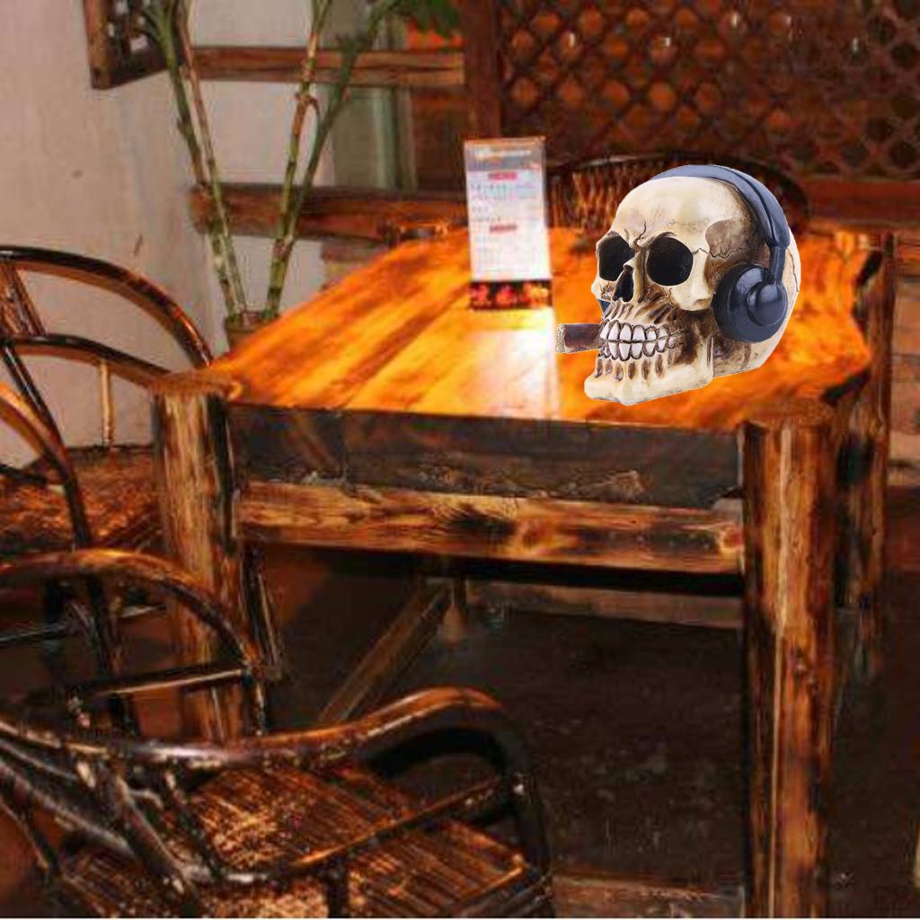 Collectable Resin Head Figurine for Home and Bar Pub Decor