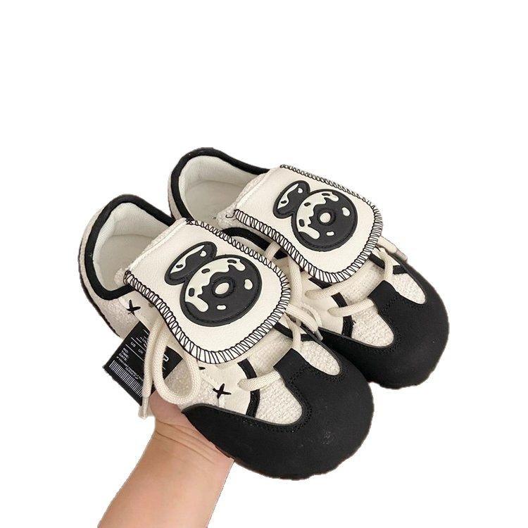 Niche design sense versatile casual moral training shoes women's 2025 spring new sports board shoes platform versatile canvas shoes