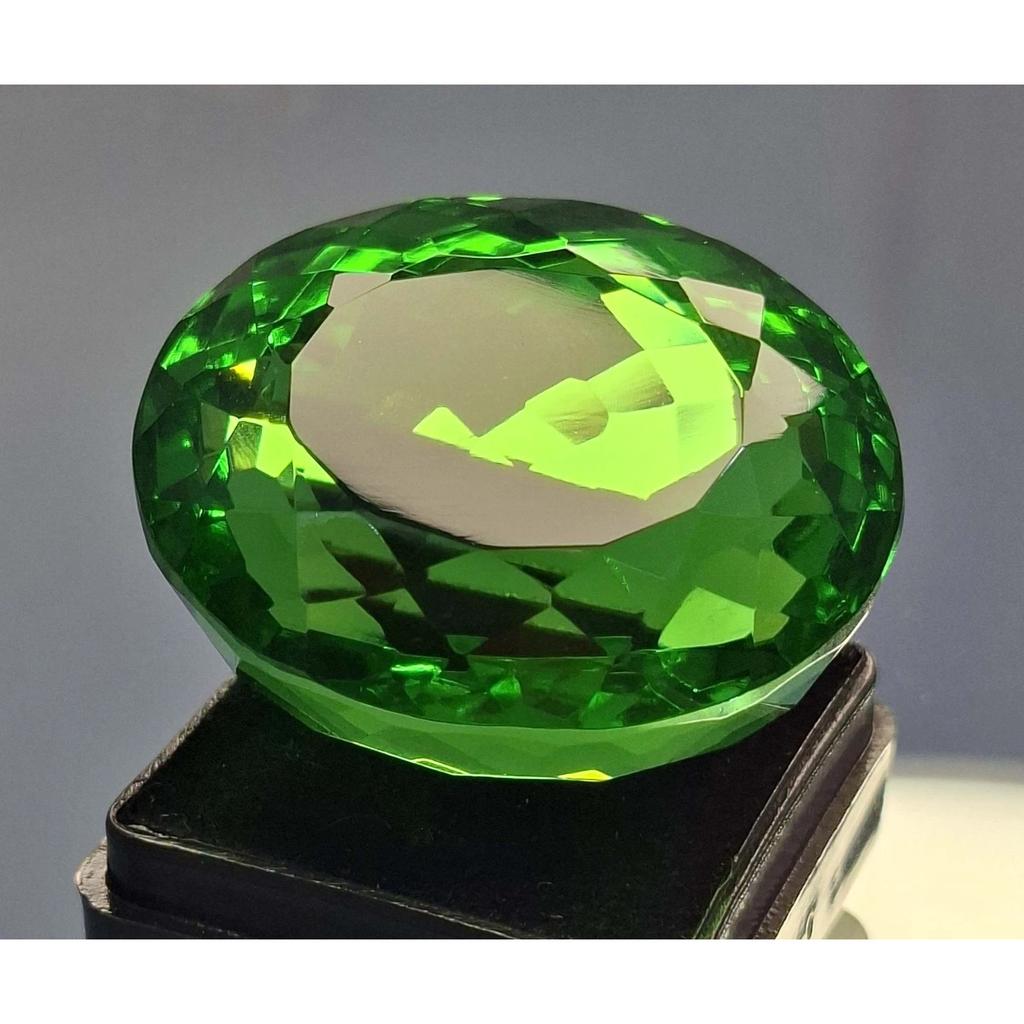 122-124 Ct Natural Green Topaz Oval Cut Stunning Certified Loose Gemstone