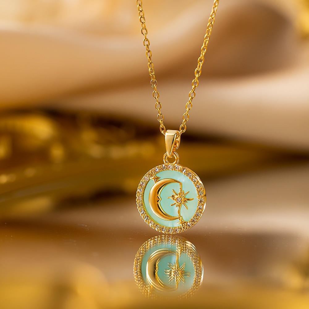 Elegant Luxury Full Zircon Copper Micro Inlaid Necklace Women Simple Exquisite Collarbone Chain Necklace