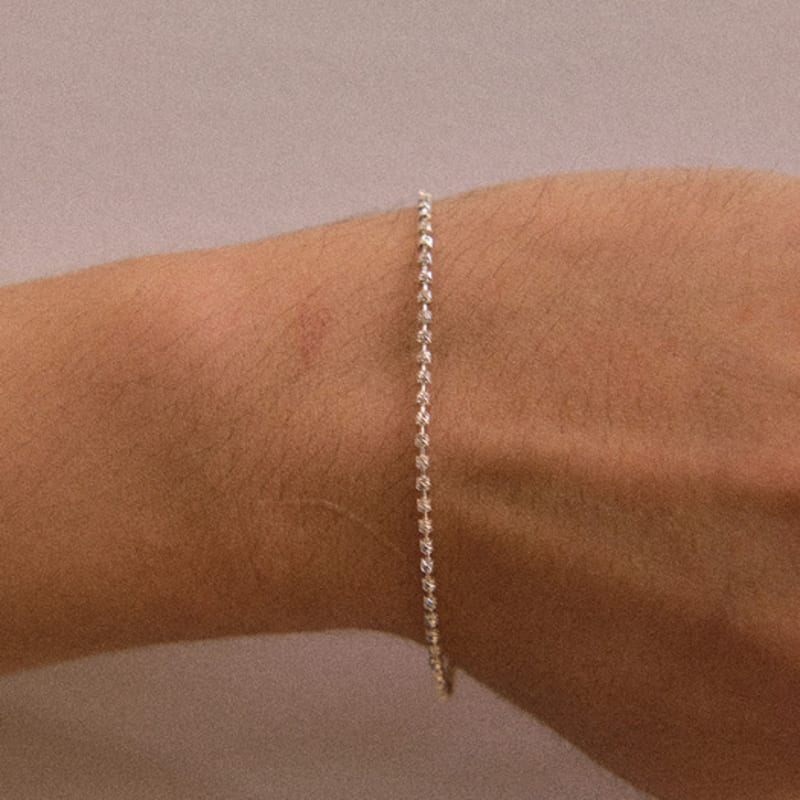 SEWNSWEN SILVER SLIM TWINKLE LARVA CHAIN bracelet