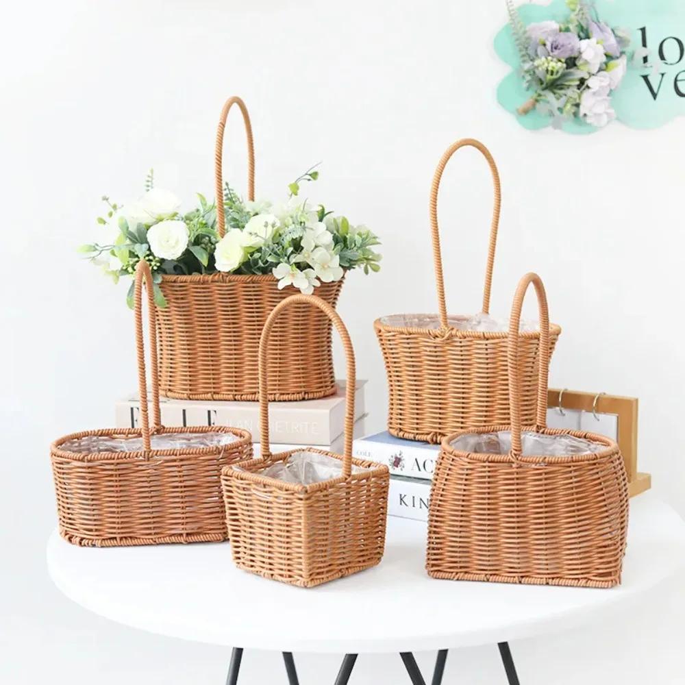 Willow Rattan Bride Flower Basket Picnic Container with Handle Picnic Weaving Basket Hand-Woven Flower Arrangement Basket