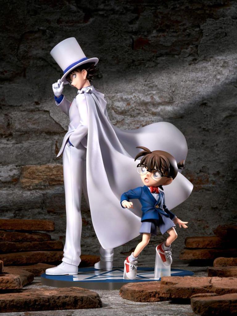 [USED] Edogawa Conan Kaito Kid Figure