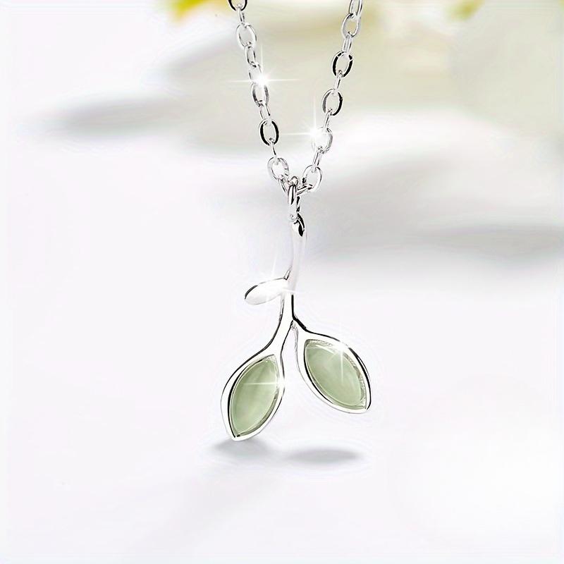 Ladies' Leaf Necklace, Simple and Tender Bud Leaf Design, Sweater Chain and Bone Chain Dual-use, Gift for Couples and Girlfriends