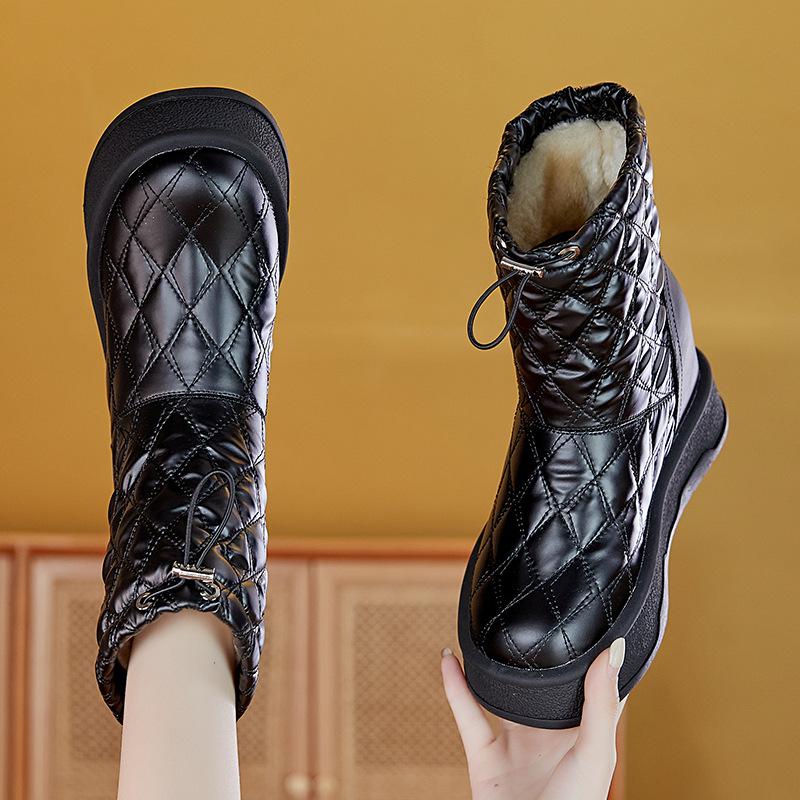 Bottes de neige augmentent en hauteur en automne et en hiver nouvelles chaussures décontractées à plateforme ins tendance petites chaussures en coton velours A