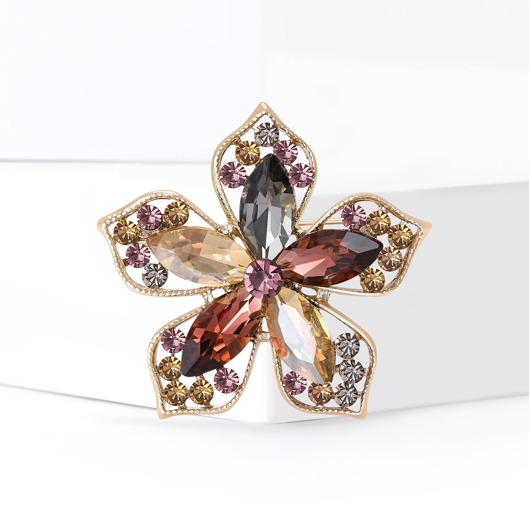 

Fashion Rhinestone Five Leaf Flower Brooches for Women Plant Pins Keychain Event Party New Gifts Jewelry Decoration Accessories