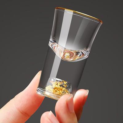 Luxusní sklenice Vodka Sklenice Sake Shochu Skleněný barový likér Dvojité dno Zlatá fólie Skleněný šálek čaje Luxusní dárky Tvrdý likér