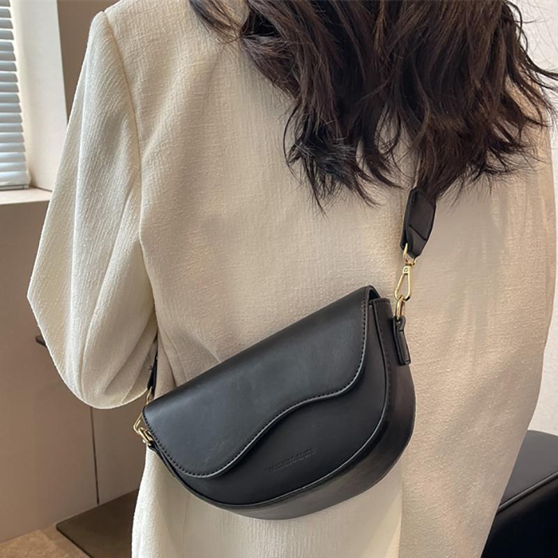Women Vintage PU Leather Solid Color Flap Small Saddle Shoulder Underarm Bag Fashion Wide Strap Flap Design Crossbody Bag