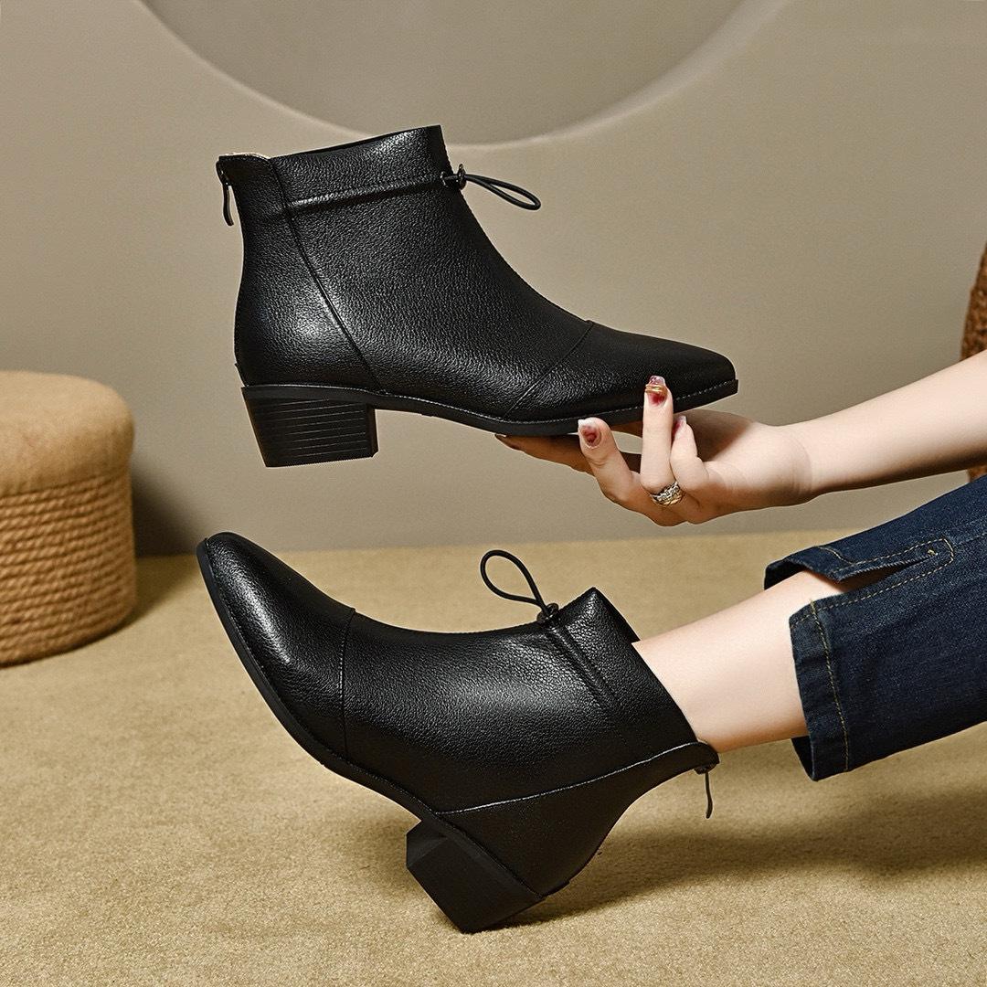 

Женские остроносые короткие ботинки 2025 французские ботильоны из кожи с оборкой на среднем каблуке тонкие женские хлопковые ботинки модные ботильоны женская обувь большого размера 34