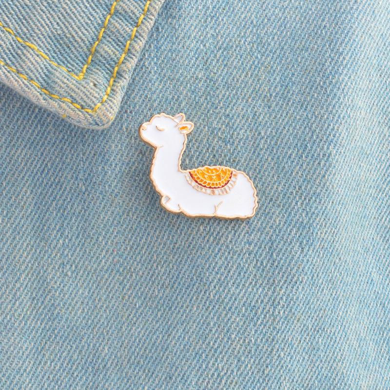 Harajuku Style Alpaca Lapel Pin - Cute Cartoon Llama Badge