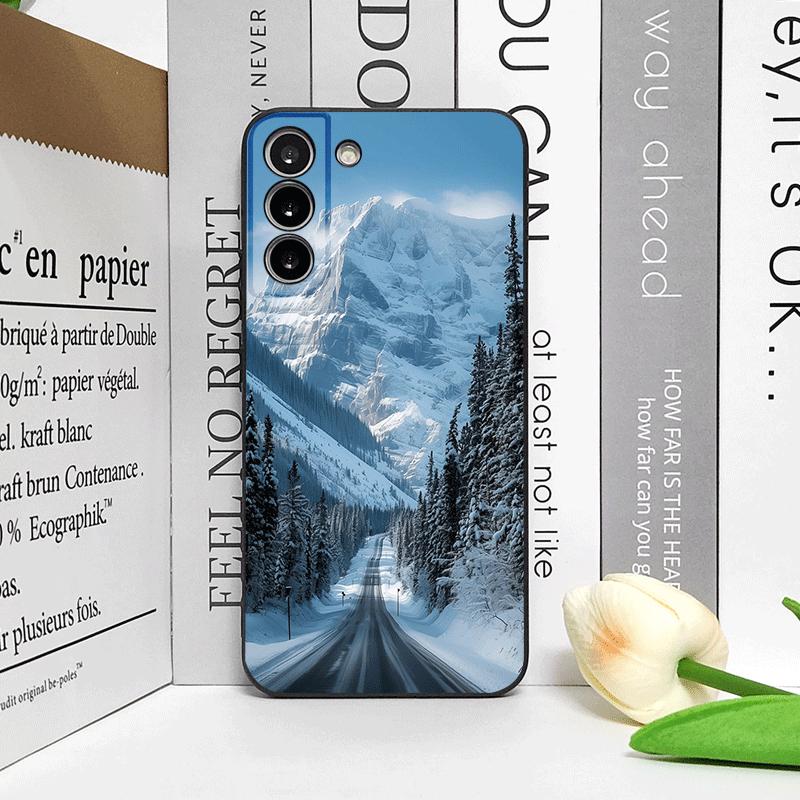 Vintage Forest Landscape Snow Mountain Scenery Phone Case for Samsung Galaxy S25 S24+ S23 Ultra S22Plus S20 S21 FE M53 M34 Cover