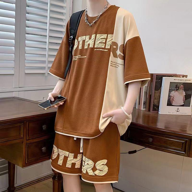 Trendy Short-Sleeve Waffle T-Shirt & Casual Sports Set for Teen Boys